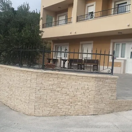 Ferdo 1 Affittacamere Makarska