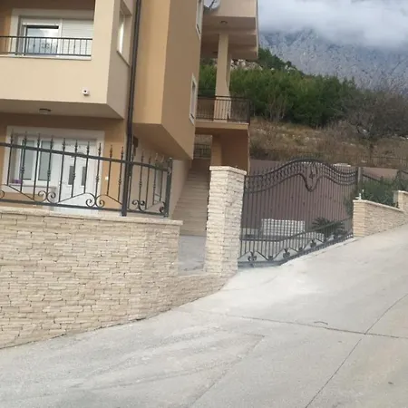 Guest house Ferdo 1